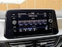 Volkswagen T-Roc 1.0 TSI Life Business Trekhaak | Stoelverwarming | Climate control | Cruise control adaptief | LED verlichting | DAB radioontvangst | Apple CarPlay/Android Auto | Achteruitrijcamera | Parkeersensoren voor en achter