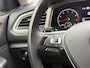 Volkswagen T-Roc 1.5 TSI Style Business Automaat | Climate control | Cruise control adaptief | Navigatiesysteem | Apple CarPlay/Android Auto | Rijstrooksensor | 17 inch velgen | Getint glas | Achteruitrijcamera | Parkeersensoren voor en achter
