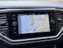 Volkswagen T-Roc 1.5 TSI Style Business Automaat | Climate control | Cruise control adaptief | Navigatiesysteem | Apple CarPlay/Android Auto | Rijstrooksensor | 17 inch velgen | Getint glas | Achteruitrijcamera | Parkeersensoren voor en achter