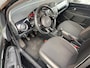 Volkswagen Up! 1.0 high up! BlueMotion | Airco | Navigatie