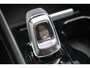 Volvo XC40 T4 Recharge Inscription | Stoelverwarming | Trekhaak | Leder | Panoramadak | Parkeercamera | Pilot Assist | Keyless