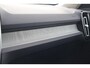 Volvo XC40 T4 Recharge Inscription | Stoelverwarming | Trekhaak | Leder | Panoramadak | Parkeercamera | Pilot Assist | Keyless