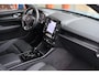 Volvo XC40 T5 Recharge Plus Bright | Stoelverwarming | Trekhaak | BLIS | Pilot Assist | Parkeercamera | H/K | Keyless