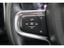 Volvo XC40 T5 Recharge Plus Bright | Stoelverwarming | Trekhaak | BLIS | Pilot Assist | Parkeercamera | H/K | Keyless