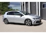 Volkswagen Golf 1.5 eTSI R-Line ACC KEYLESS