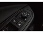 Volkswagen Golf 1.5 eTSI R-Line ACC KEYLESS