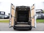 Volkswagen Crafter 35 2.0 TDI L3H3 Highline Camera, Cruise, Carplay, LED, 177pk, Automaat, Multimedia, Clima, Uniek!