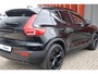 Volvo XC40 T4 Recharge Black Edition| Stoelverwarming | Trekhaak | Parkeercamera | Panoramadak | H/K | Glossy Black | Keyless