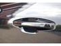 Volvo XC40 T4 Recharge Black Edition| Stoelverwarming | Trekhaak | Parkeercamera | Panoramadak | H/K | Glossy Black | Keyless