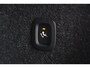 Volvo XC40 T4 Recharge Black Edition| Stoelverwarming | Trekhaak | Parkeercamera | Panoramadak | H/K | Glossy Black | Keyless
