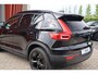 Volvo XC40 T4 Recharge Black Edition| Stoelverwarming | Trekhaak | Parkeercamera | Panoramadak | H/K | Glossy Black | Keyless