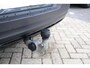 Volvo XC40 T4 Recharge Black Edition| Stoelverwarming | Trekhaak | Parkeercamera | Panoramadak | H/K | Glossy Black | Keyless