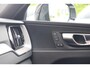 Volvo XC60 T6 Recharge AWD R-Design | Stoelverwarming | Trekhaak | Panoramadak | Leder | Pilot Assist | BLIS | Keyless