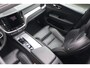 Volvo XC60 T6 Recharge AWD R-Design | Stoelverwarming | Trekhaak | Panoramadak | Leder | Pilot Assist | BLIS | Keyless