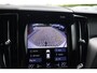 Volvo XC60 T6 Recharge AWD R-Design | Stoelverwarming | Trekhaak | Panoramadak | Leder | Pilot Assist | BLIS | Keyless