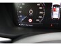 Volvo XC60 T6 Recharge AWD R-Design | Stoelverwarming | Trekhaak | Panoramadak | Leder | Pilot Assist | BLIS | Keyless