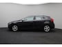 Volvo V40 1.6 T2 Momentum 2014 | 1e Eigenaar | Trekhaak Afneembaar | Navigatie | Cruise Control | Elektrische Ramen | Lichtmetalen Velgen | Parkeersensoren | Nationale Autopas