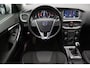 Volvo V40 1.6 T2 Momentum 2014 | 1e Eigenaar | Trekhaak Afneembaar | Navigatie | Cruise Control | Elektrische Ramen | Lichtmetalen Velgen | Parkeersensoren | Nationale Autopas