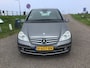 Mercedes-Benz A-klasse 180 Avantgarde Automaat/half leer/parkeersensoren v+a/bj2011/automaat