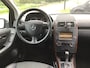Mercedes-Benz A-klasse 180 Avantgarde Automaat/half leer/parkeersensoren v+a/bj2011/automaat