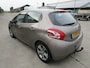 Peugeot 208 1.6 e-HDi Allure clima,trekhaak, alu wielen mooi