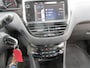 Peugeot 208 1.6 e-HDi Allure clima,trekhaak, alu wielen mooi