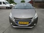 Peugeot 208 1.6 e-HDi Allure clima,trekhaak, alu wielen mooi