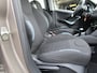 Peugeot 208 1.6 e-HDi Allure clima,trekhaak, alu wielen mooi
