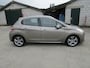 Peugeot 208 1.6 e-HDi Allure clima,trekhaak, alu wielen mooi