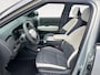 Kia EV3 GT-Line 81.4 kWh | Draadloos Apple Carplay / Android Auto | Navigatiesysteem | Elektrisch Verstelbare Bestuurdersstoel | Elektrisch Schuif / Kanteldak | Elektrisch bedienbare Achterklep | Stoel + Stuurverwarming | Licht + Regensensor | Parkeersensoren Voor + Achter | Camera Achter | Cruise Control Adaptief | 19” Lichtmetalen Velgen