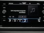 Volkswagen Taigo R-Line 1.0 TSI 110 PK DSG AUTOMAAT | LED | Achteruitrijcamera | Trekhaak | Stoelverwarming | DAB+ |