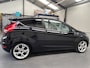 Ford Fiesta 1.6 Titanium ST-Line! Sportief uiterlijk! | 17 inch Lichtmetalen velgen | Airco (automatisch) | Cruise control