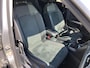Volkswagen T-Roc 1.0 TSI Style · Panoramadak · Camera + Parkeersensoren · Trekhaak · Garantie t/m 25-08-2026 of 100000km.
