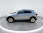 Volkswagen T-Roc 1.0 TSI Style · Panoramadak · Camera + Parkeersensoren · Trekhaak · Garantie t/m 25-08-2026 of 100000km.