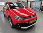Volkswagen Polo Cross 1.2 TSI Comfortline Als nieuw!! | 17 inch Lichtmetalen velgen | Airco | Lederen stuurwiel