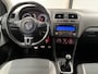 Volkswagen Polo Cross 1.2 TSI Comfortline Als nieuw!! | 17 inch Lichtmetalen velgen | Airco | Lederen stuurwiel