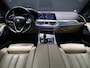 BMW X5 xDrive45e High Executive [SCHUIFDAK, HARMAN KARDON, 360° CAMERA, APPLE CARPLAY, TREKHAAK, LUCHTVERING, ANDROID AUTO, MEMORY SEATS, SFEERVERLICHTING, NIEUWSTAAT]