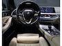 BMW X5 xDrive45e High Executive [SCHUIFDAK, HARMAN KARDON, 360° CAMERA, APPLE CARPLAY, TREKHAAK, LUCHTVERING, ANDROID AUTO, MEMORY SEATS, SFEERVERLICHTING, NIEUWSTAAT]