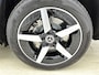 Mercedes-Benz GLB 250+ Business Solution AMG 7p. 85.5 kWh | Premium Plus pakket | Winterpakket | Nightpakket | GUARD 360° | Trekhaak | Vast panoramadak | Burmester® 3D surround sound |