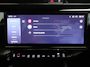 Alfa Romeo Junior Elettrica 54 kWh | Apple Carplay/Android Auto | Climate control | 18" Lichtmetalen velgen | Parkeersensoren