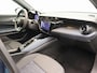 Alfa Romeo Junior Elettrica 54 kWh | Apple Carplay/Android Auto | Climate control | 18" Lichtmetalen velgen | Parkeersensoren