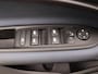 Alfa Romeo Junior Elettrica 54 kWh | Apple Carplay/Android Auto | Climate control | 18" Lichtmetalen velgen | Parkeersensoren