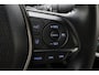 Toyota Camry 2.5 Hybrid Premium | Leder | Stoelventilatie | Stoel-/stuurverwarming | Navigatie | JBL | Head-up display | Dodehoek detectie | 360 camera