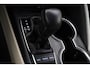 Toyota Camry 2.5 Hybrid Premium | Leder | Stoelventilatie | Stoel-/stuurverwarming | Navigatie | JBL | Head-up display | Dodehoek detectie | 360 camera