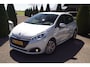 Peugeot 208 1.2 PureTech Allure 5 Deurs Navi Clima Sportstoelen Cruise Apple Carplay PDC DAB LMV ENZ NL Auto.