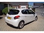 Peugeot 208 1.2 PureTech Allure 5 Deurs Navi Clima Sportstoelen Cruise Apple Carplay PDC DAB LMV ENZ NL Auto.