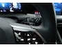 Volkswagen Golf Variant 1.5 eTSI R-Line Business | Rijklaar! | Elek. Trekhaak | Dig. Cockpit | Stoel- Stuurverw. | Camera+PDC | Adapt. Cruise | Nav+App.Connect | Sfeerverl. | V