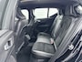 Volvo XC40 Recharge P8 AWD R-Design | 19" Allseason | Trekhaak | Parkeercamera | Stoel/Stuur/Achterbankverwarming | Warmtepomp | Adaptieve Cruise | BLIS | Keyless | Elektrische Achterklep