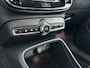 Volvo XC40 Recharge P8 AWD R-Design | 19" Allseason | Trekhaak | Parkeercamera | Stoel/Stuur/Achterbankverwarming | Warmtepomp | Adaptieve Cruise | BLIS | Keyless | Elektrische Achterklep