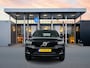 Volvo XC40 Recharge P8 AWD R-Design | 19" Allseason | Trekhaak | Parkeercamera | Stoel/Stuur/Achterbankverwarming | Warmtepomp | Adaptieve Cruise | BLIS | Keyless | Elektrische Achterklep